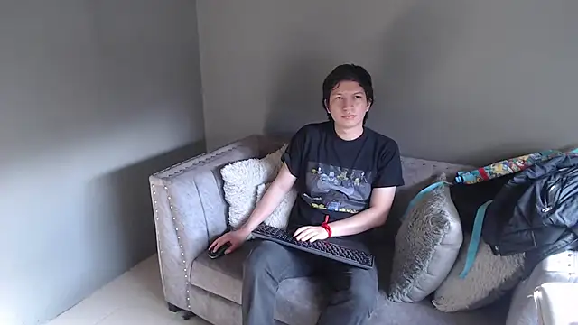 Golden-Boyy online show from 02.09.25
