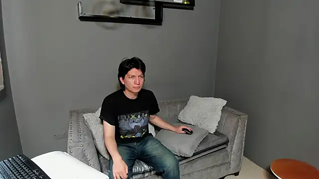 Golden-Boyy online show from 03.02.25
