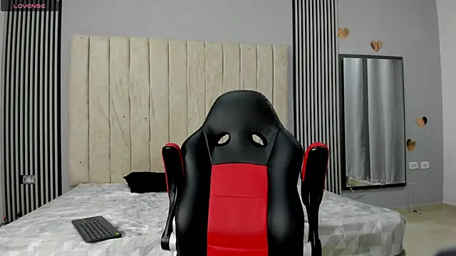 ANDRES STUD online show from 02.12.26