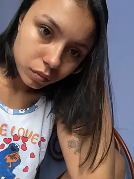 Snapshot of julieta_fn chatting on 02.06.26 julieta fn online show from 02.06.26