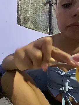 Snapshot of julieta_fn chatting on 02.25.26 julieta fn online show from 02.25.26