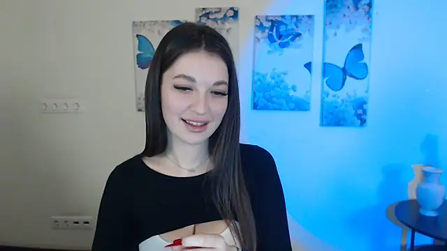 Snapshot of Eva_Eldis chatting on 02.03.25 Eva Eldis online show from 02.03.25