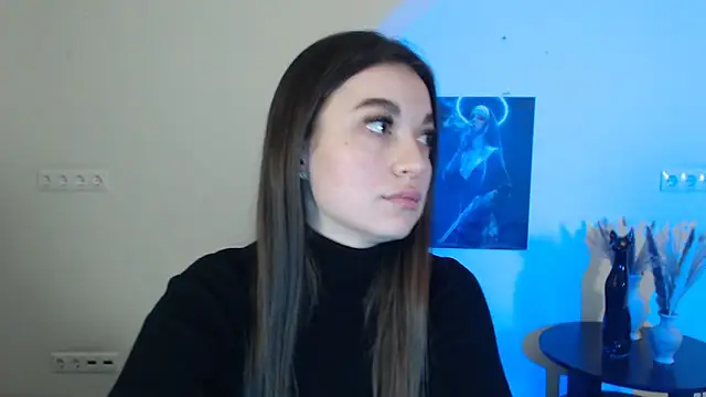 Snapshot of Eva_Eldis chatting on 03.16.25 Eva Eldis online show from 03.16.25