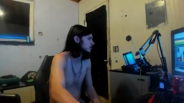 Snapshot of nuttyking2022 chatting on 02.04.25 nuttyking2022 online show from 02.04.25