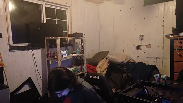 Snapshot of nuttyking2022 chatting on 11.21.25 nuttyking2022 online show from 11.21.25