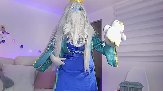 Neekito  online show from 10.31.25