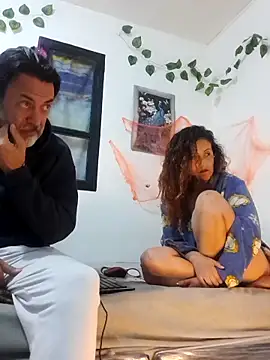 jeans and emma online show from 10.27.25