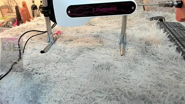 IVISBOUNCYASS online show from 05.22.26
