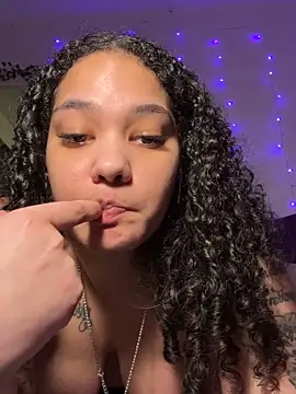 tastylolaaa online show from 03.18.26