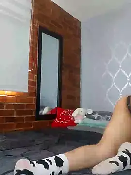 Snapshot of CuteHarper chatting on 02.06.25 CuteHarper online show from 02.06.25