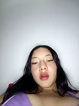 Snapshot of CuteHarper chatting on 03.19.25 CuteHarper online show from 03.19.25
