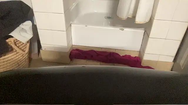 LeoLovelyDick online show from 02.06.25