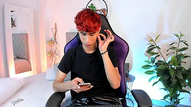 NovaaWheler online show from 03.02.25