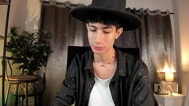 NovaaWheler online show from 03.22.26