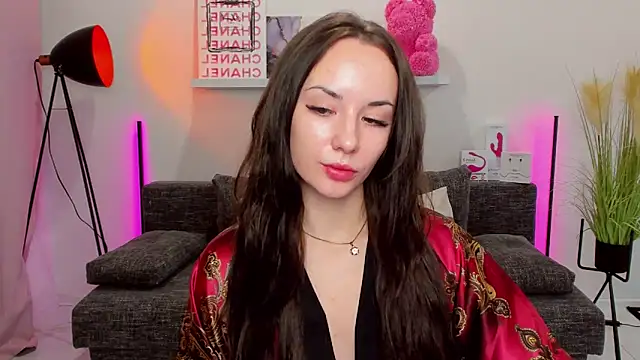 Snapshot of Suga_babe chatting on 03.06.25 Suga babe online show from 03.06.25