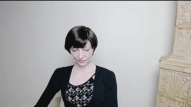  AngeliaFlow  online show from 03.14.25