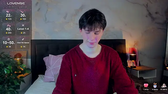 AdrianoAubert online show from 11.18.25