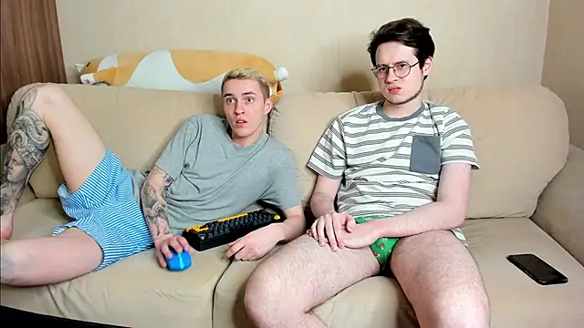 crazybottom99 online show from 03.14.25