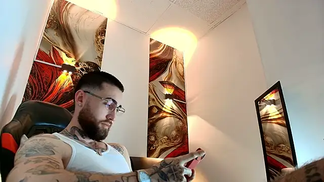 Luke davis01 online show from 04.06.26