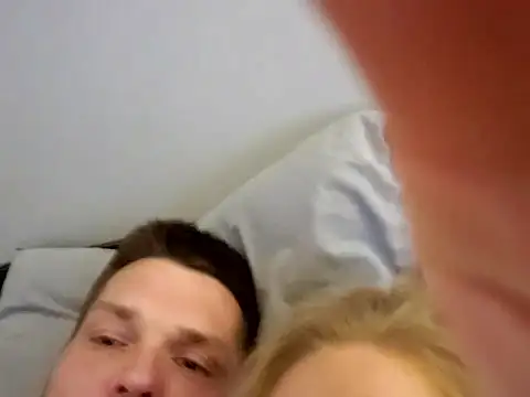 Snapshot of xxxamysmanxxx chatting on 04.09.26 xxxamysmanxxx online show from 04.09.26