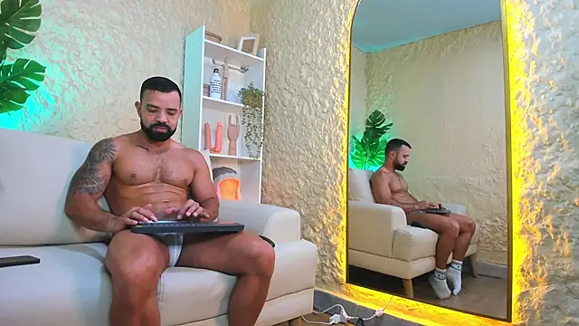 Maofenix online show from 02.21.25