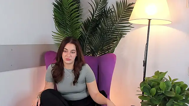 PortiaBellew online show from 02.05.25