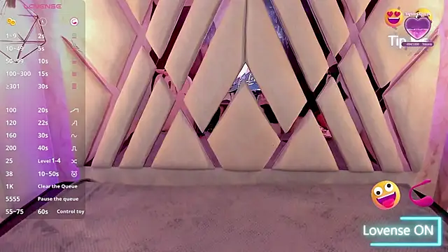 Snapshot of Vera_Best_ chatting on 02.07.25 Vera Best online show from 02.07.25