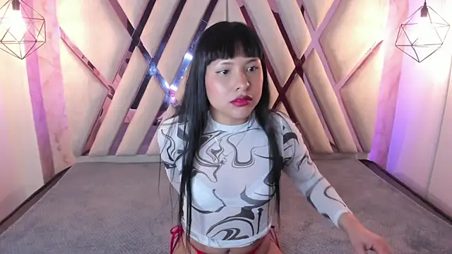 Snapshot of Vera_Best_ chatting on 02.07.25 Vera Best online show from 02.07.25