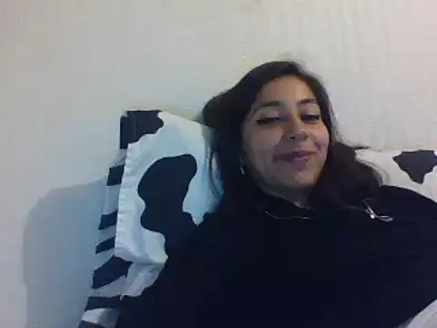 Snapshot of MaiPandora chatting on 03.12.25 MaiPandora online show from 03.12.25