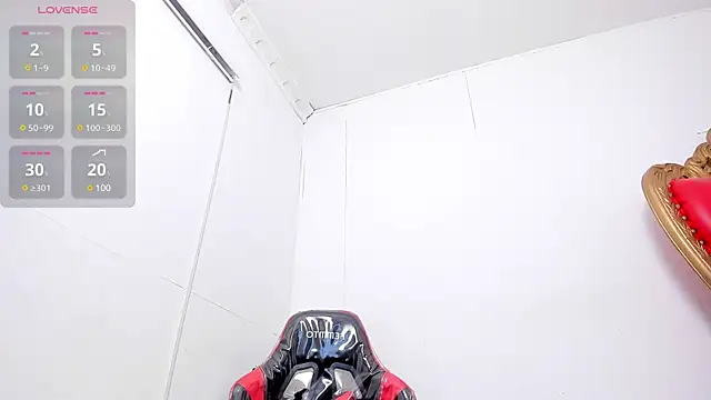 Snapshot of Brianna_Hard chatting on 02.22.25 Brianna Hard online show from 02.22.25