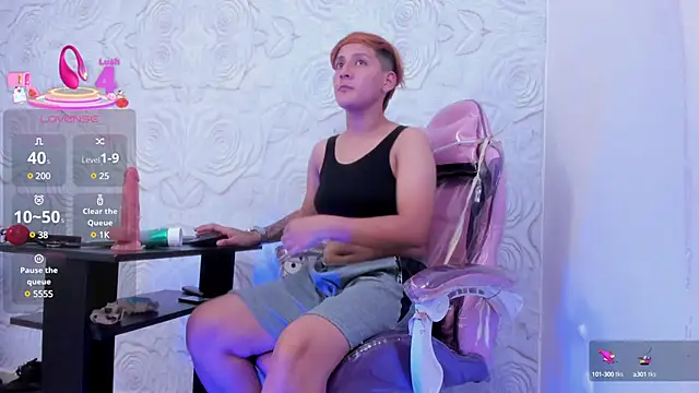 Snapshot of Brianna_Hard chatting on 03.22.25 Brianna Hard online show from 03.22.25