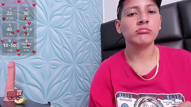 Snapshot of Brianna_Hard chatting on 10.05.25 Brianna Hard online show from 10.05.25