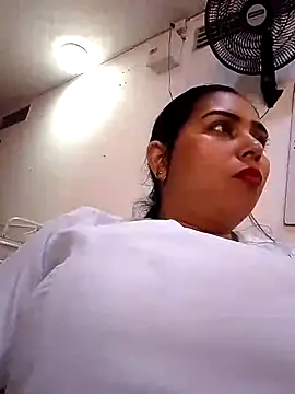 yess Hotnurse online show from 02.15.25