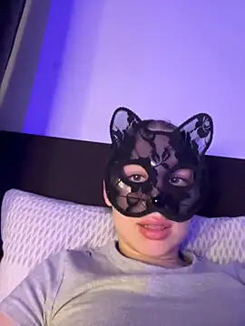 Snapshot of Daria-maus24 chatting on 10.27.25 Daria-maus24 online show from 10.27.25