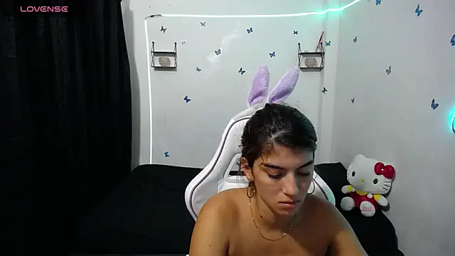 hello kityy25 online show from 02.14.25