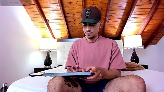 Sebastian Berne online show from 09.12.25