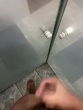 Snapshot of SabredLetdown chatting on 09.12.25 SabredLetdown online show from 09.12.25