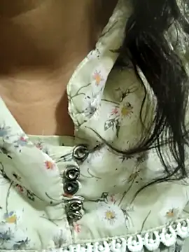 Your cutiepie  online show from 12.20.25