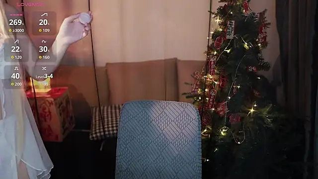 Moonccoi online show from 04.05.26