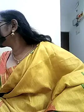 niiveditha online show from 02.08.25