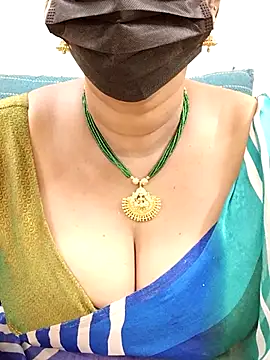 niiveditha online show from 02.17.25