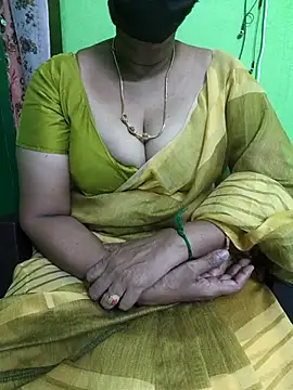 niiveditha online show from 03.18.25