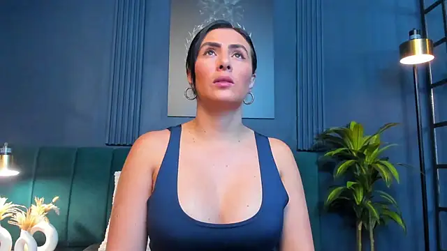 scarlet edwars online show from 02.09.26