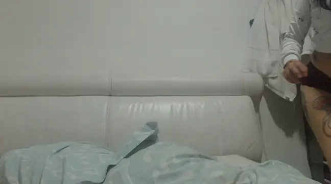 Snapshot of Girltattos chatting on 02.12.25 Girltattos online show from 02.12.25