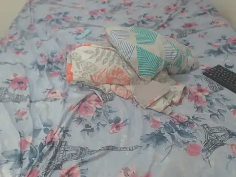 Snapshot of Girltattos chatting on 02.28.26 Girltattos online show from 02.28.26