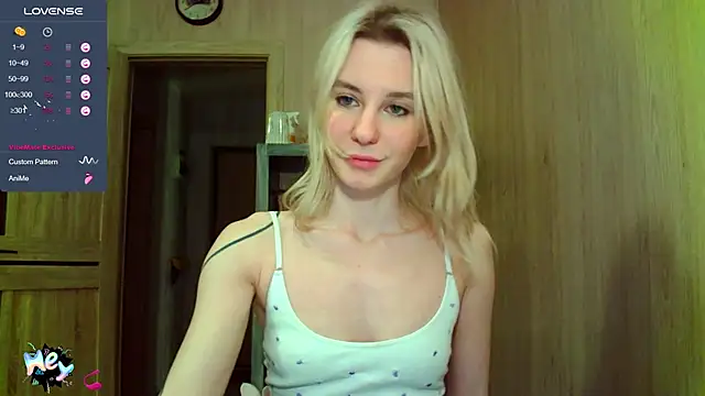 Caramel piegirl online show from 03.13.25