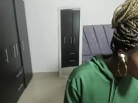 enyelsalas2 online show from 10.02.25