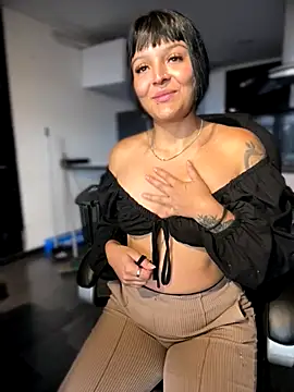 Dulce  Boyd online show from 10.03.25