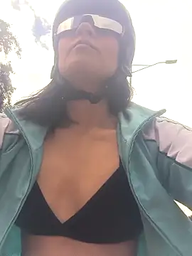 Snapshot of salome_stockman_s chatting on 02.21.26 salome stockman s online show from 02.21.26