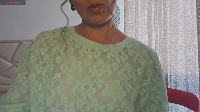 Snapshot of salome_stockman_s chatting on 05.12.26 salome stockman s online show from 05.12.26